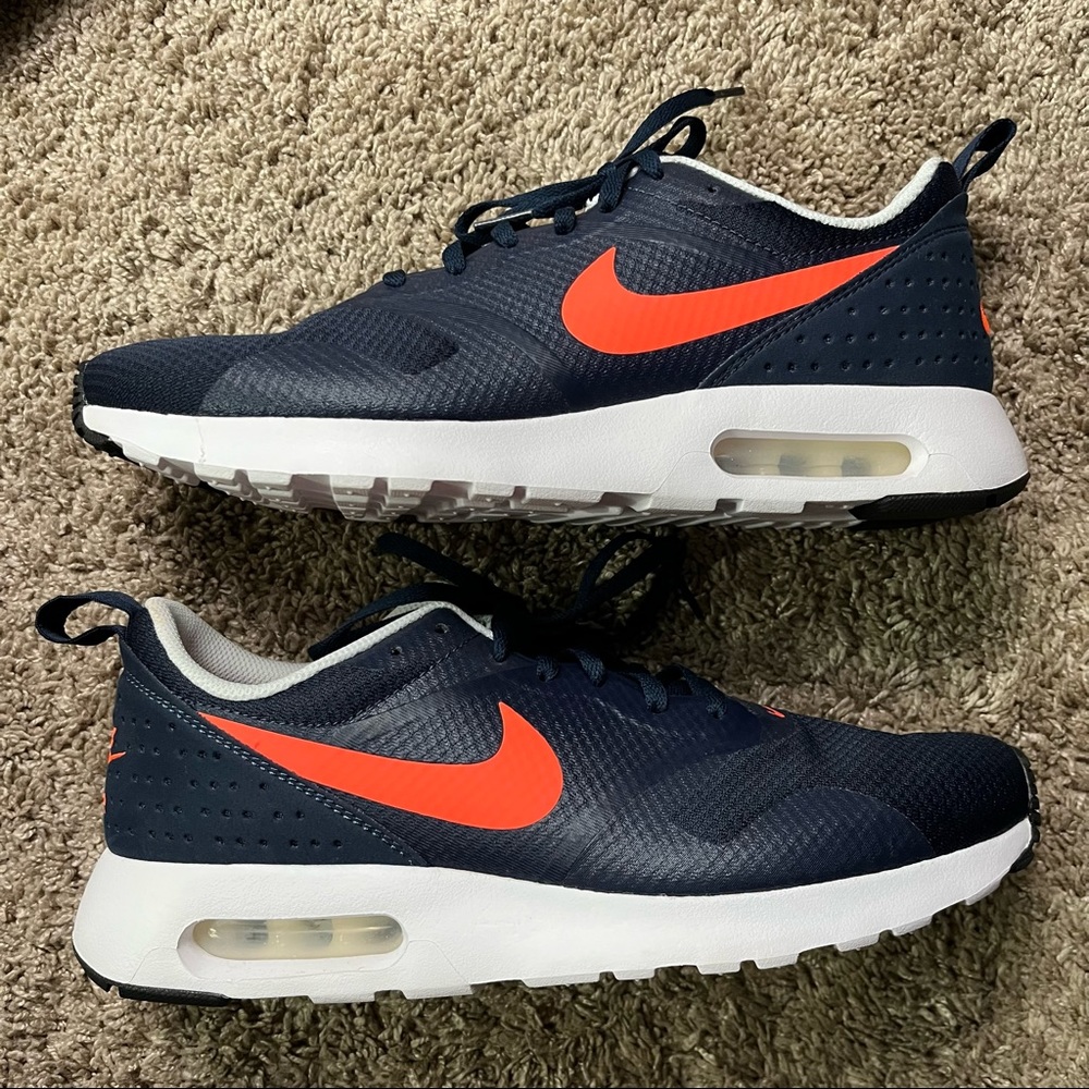Nike Air Max Tavas Women’s 11 Blue